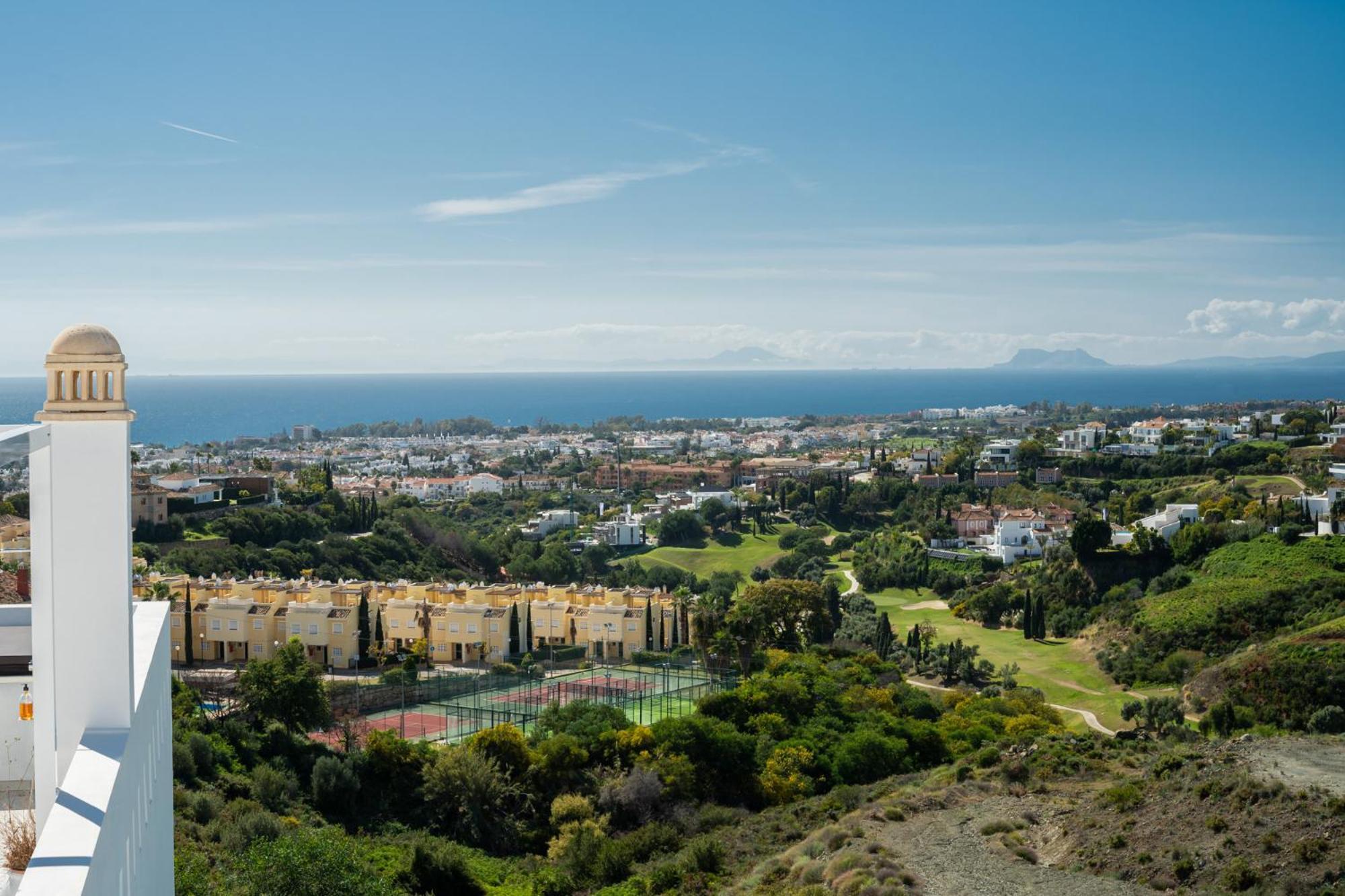 Paraiso Penthouse Unique Sea View To Gibraltar Apartment
