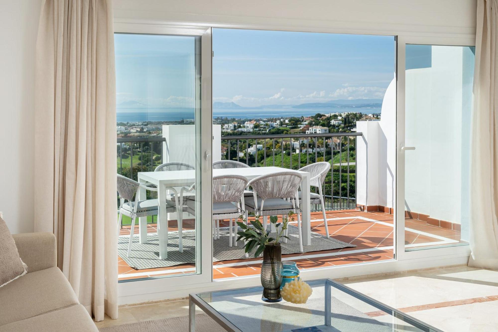 Paraiso Penthouse Unique Sea View To Gibraltar Estepona