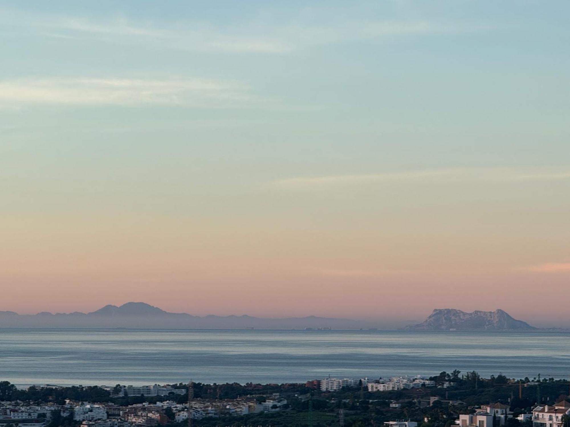 Paraiso Penthouse Unique Sea View To Gibraltar
