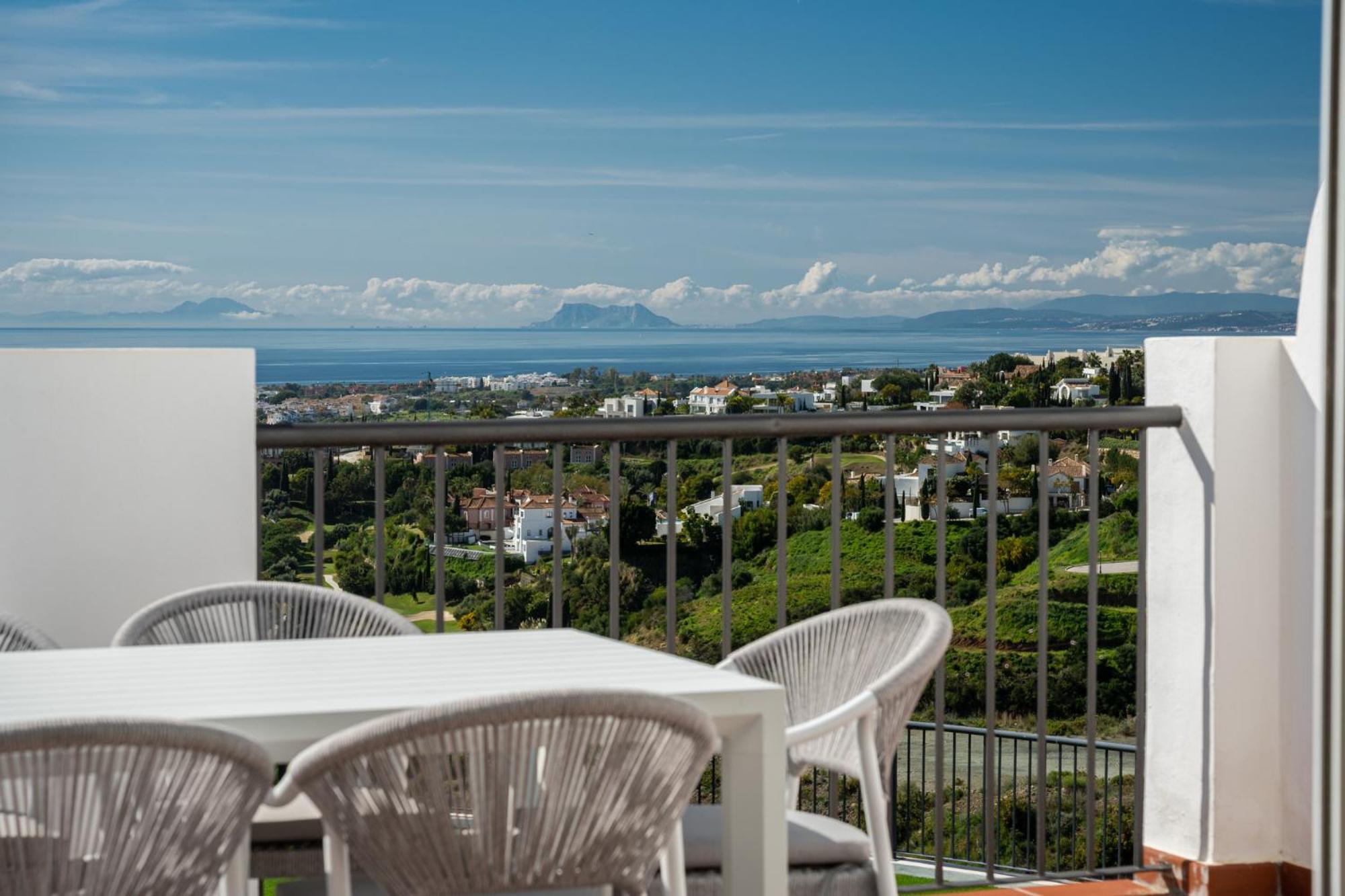Apartment Paraiso Penthouse Unique Sea View To Gibraltar Estepona