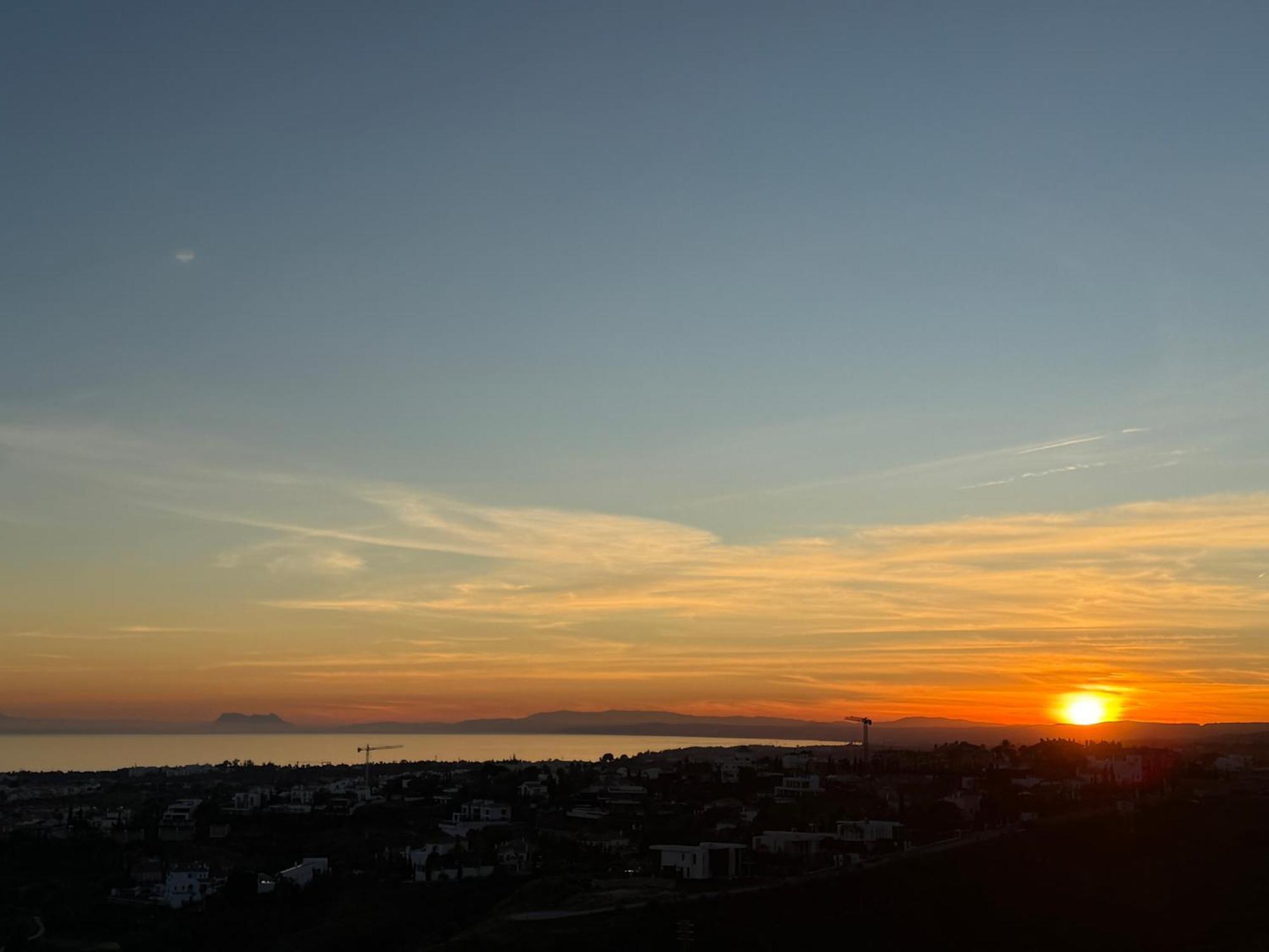 Paraiso Penthouse Unique Sea View To Gibraltar Apartment